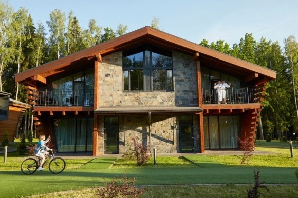 За городом как на курорте: семейные каникулы в LES Art Resort За городом как на курорте: семейные каникулы в LES Art Resort
