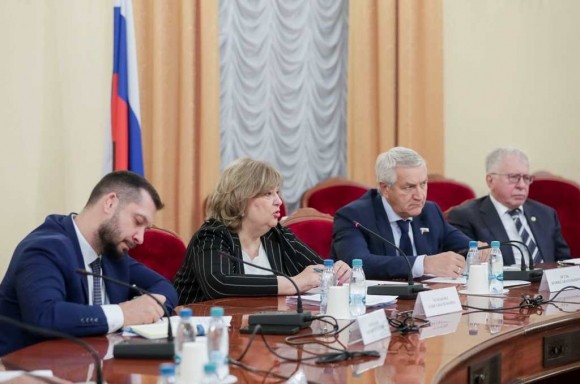 Леонид Огуль: основная наша задача &mdash; выстроить прозрачную и понятную систему помощи детям
