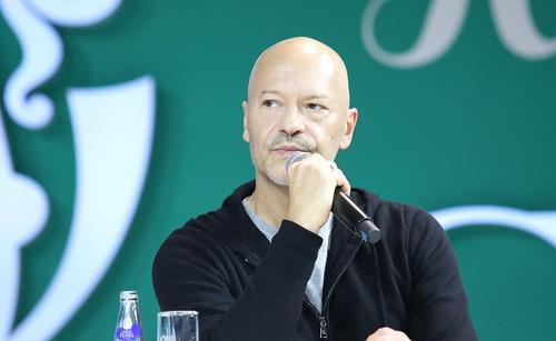 РБК: Федор Бондарчук уходит с поста главы совета директоров «Ленфильма» РБК: Федор Бондарчук уходит с поста главы совета директоров «Ленфильма»