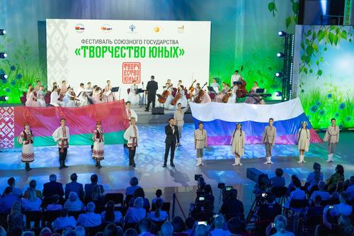 В Музее Победы состоится фестиваль Союзного государства «Творчество юных» В Музее Победы состоится фестиваль Союзного государства «Творчество юных»